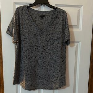 Rock & Republic Charcoal V-Neck Tee - Size XL
